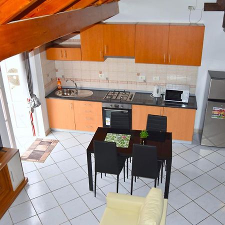 Santa Maria Homely Flat Exterior photo